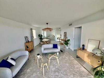 Appartement - 91 m² - 4 pièces