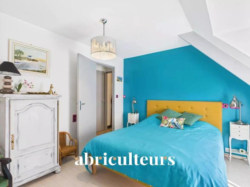 Maison - 110 m² - 7 pièces