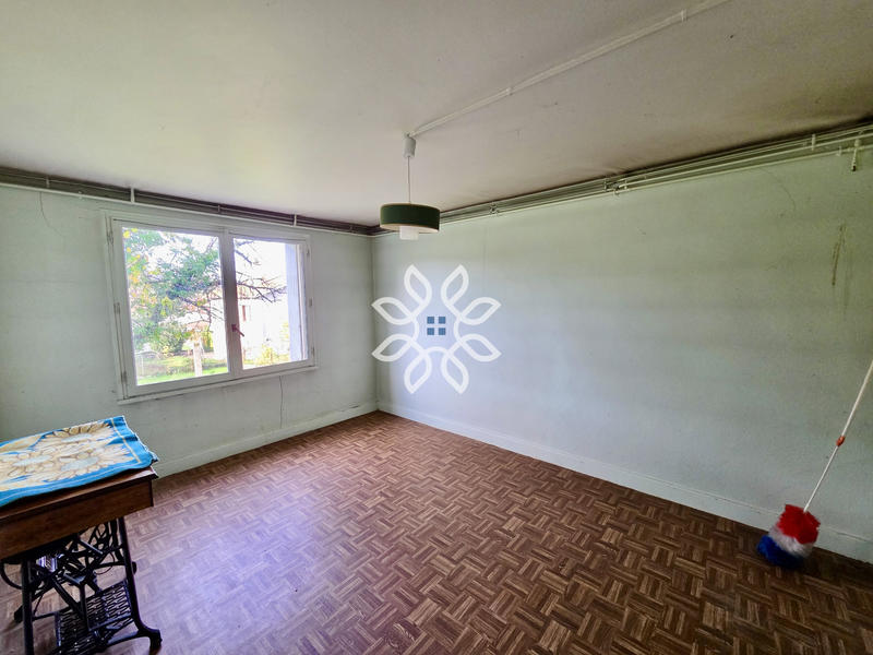 Maison - 91 m² - 5 pièces