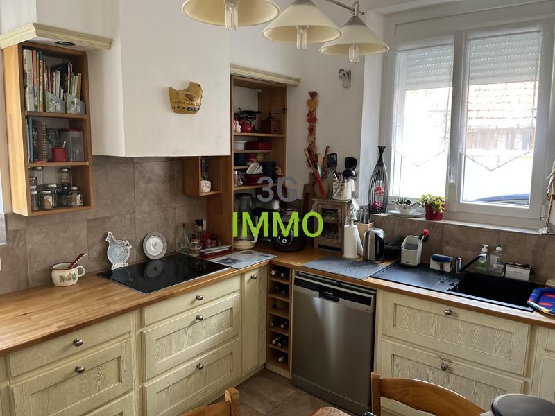 Maison - 136 m² - 7 pièces