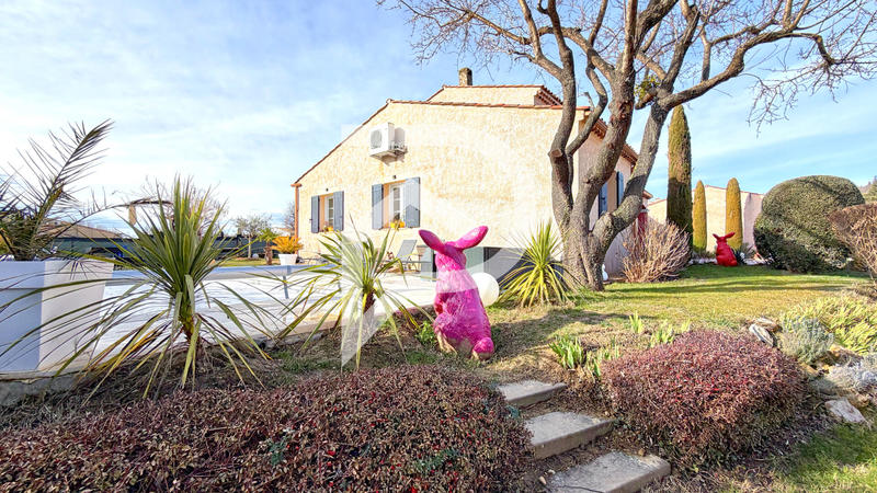 Villa - 164 m² - 8 pièces