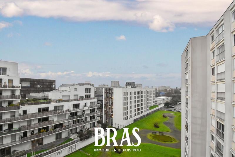 Appartement - 81 m² - 4 pièces