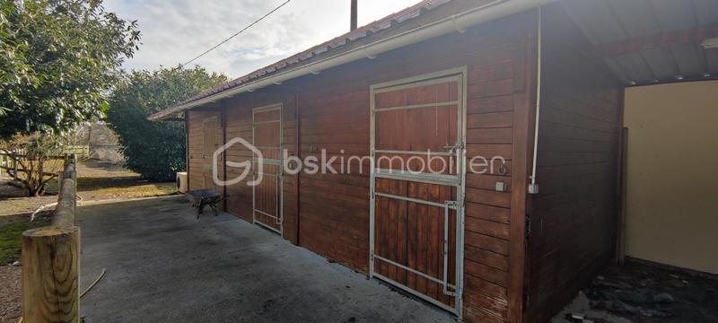 Propriété - 179 m² - 5 pièces