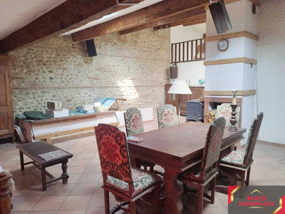 Appartement - 146 m² - 4 pièces