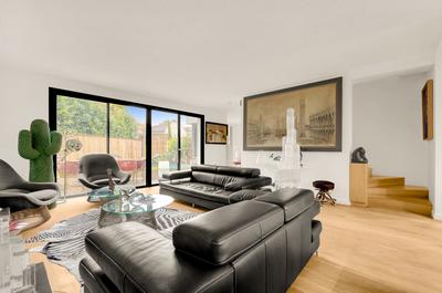 Maison contemporaine - 148 m² - 6 pièces