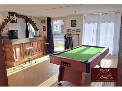 Maison de village - 230 m² - 2 pièces