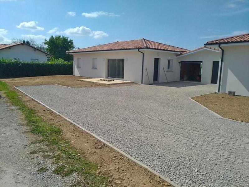 Maison - 94 m² - 4 pièces
