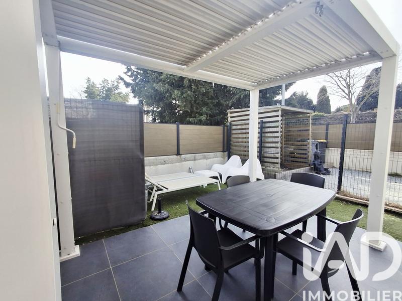 Immeuble - 56 m² - 4 pièces