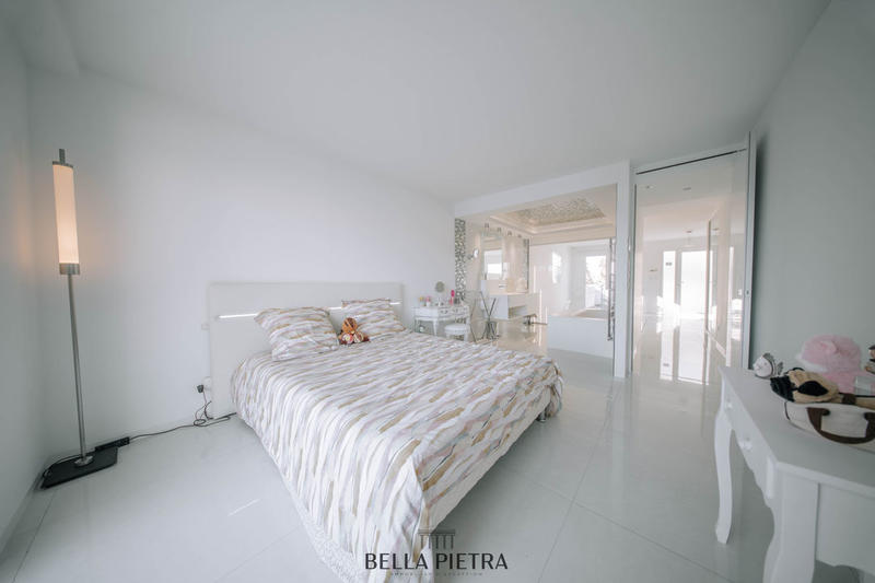 Maison - 155 m² - 4 pièces