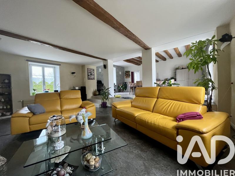 Maison - 170 m² - 6 pièces