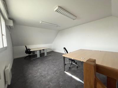 Local d'activités - 205 m²