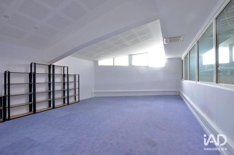 Local commercial - 559 m²