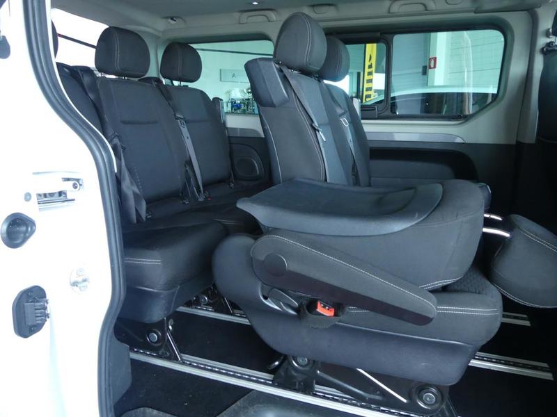 Opel Vivaro 2018 - Diesel Boîte manuelle II Combi 1.6 Cdti 125 Eco s/S 2.7 L1h1 Tourer