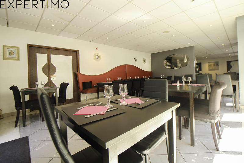 Local commercial - 220 m²