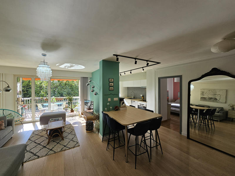 Appartement - 103 m² - 5 pièces