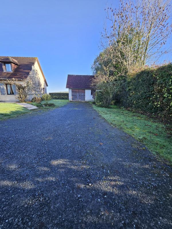 Maison - 104 m² - 6 pièces