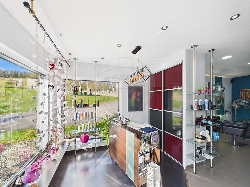 Local commercial - 70 m² - 3 pièces