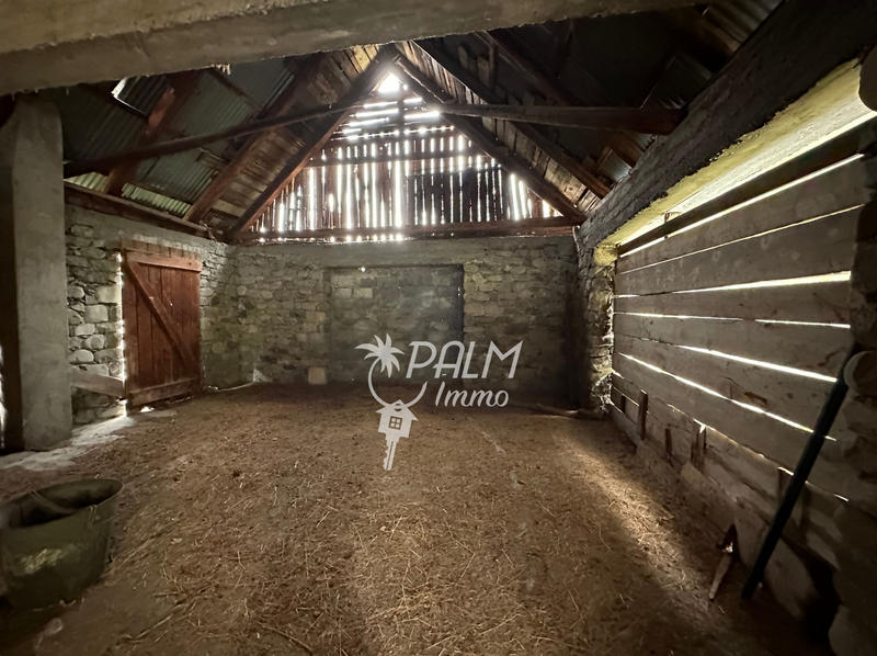 Maison - 180 m² - 4 pièces