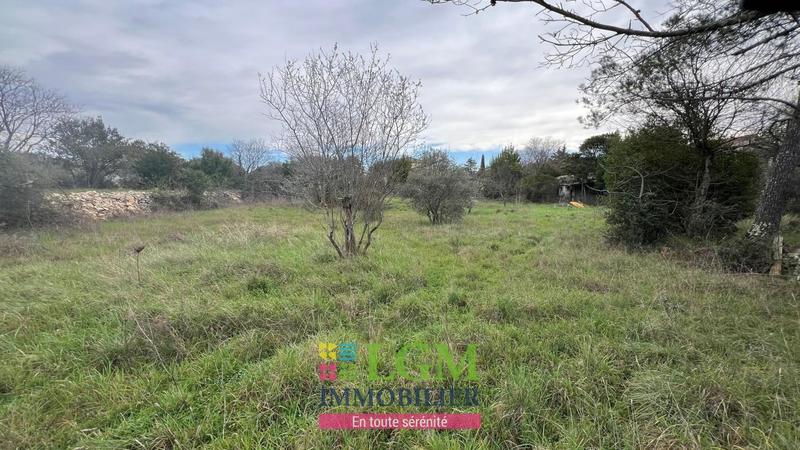Terrain constructible - 2 855 m²