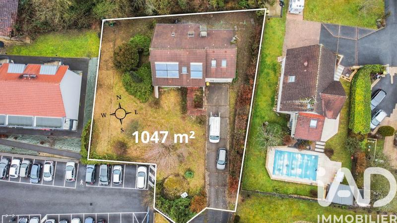 Maison de maîtres - 148 m² - 6 pièces