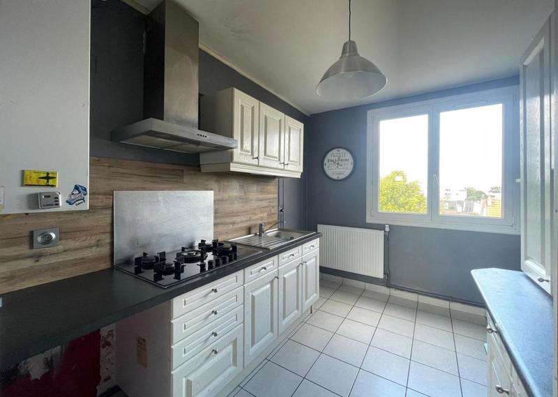 Appartement - 83 m² - 5 pièces