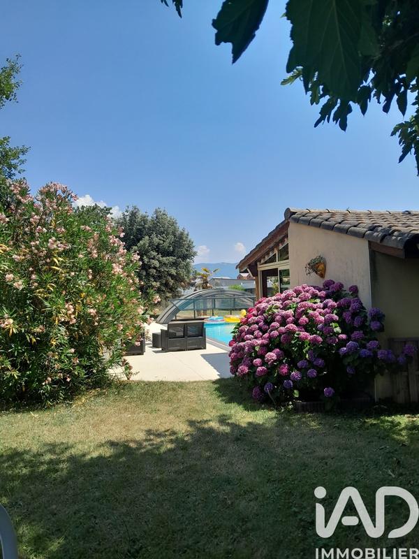 Maison - 186 m² - 7 pièces