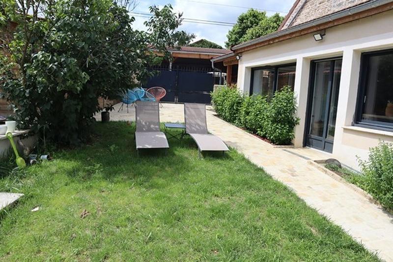 Maison - 210 m² - 7 pièces