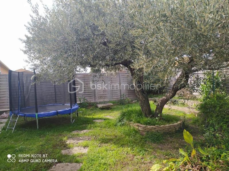 Villa - 90 m² - 4 pièces