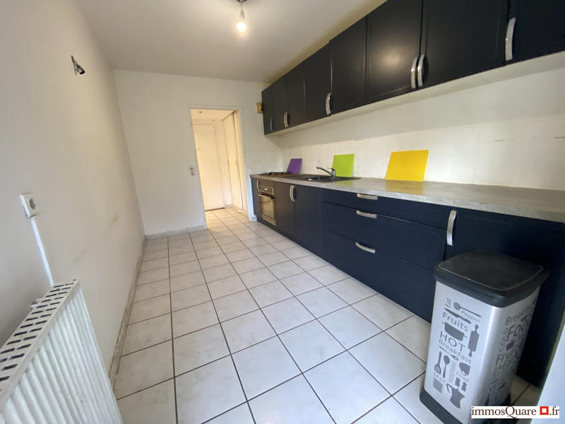 Appartement - 75 m² - 3 pièces