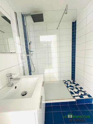 Appartement - 75 m² - 4 pièces