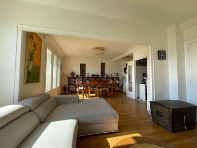 Appartement - 135 m² - 6 pièces