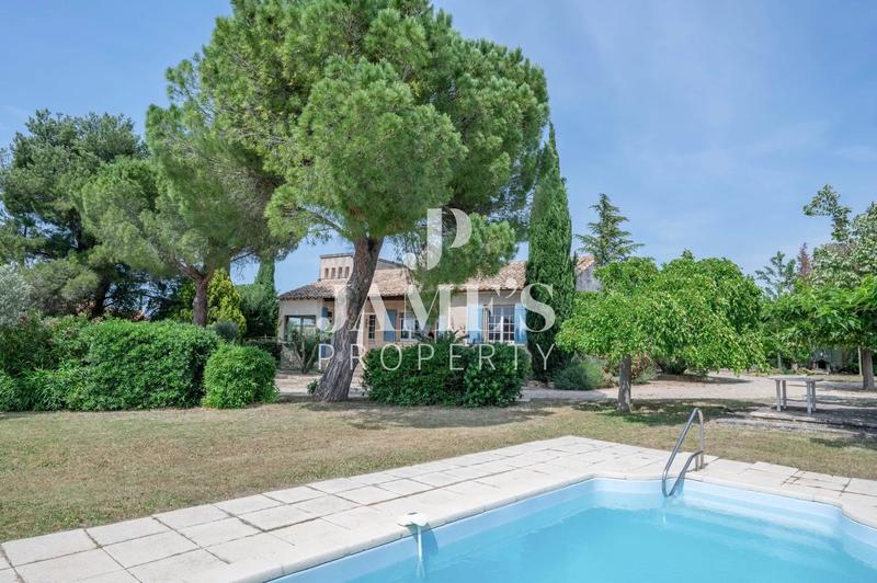 Maison - 160 m² - 5 pièces