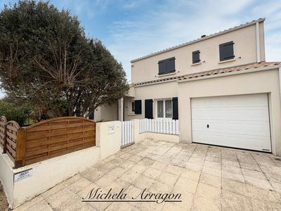 Maison - 152 m² - 7 pièces