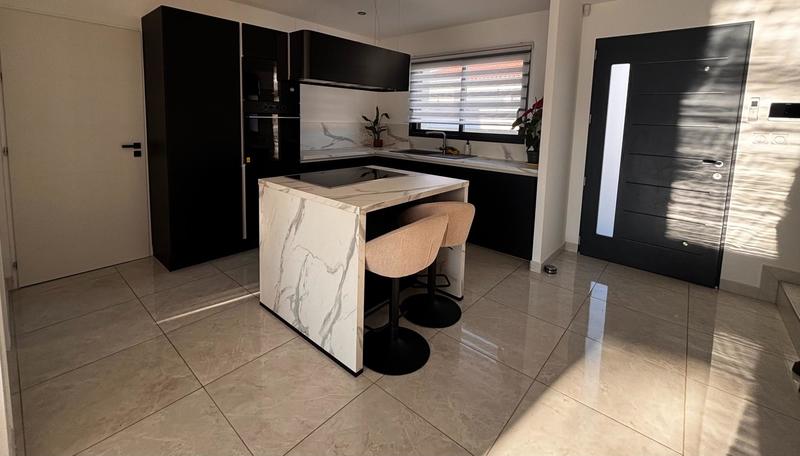 Maison - 108 m² - 5 pièces