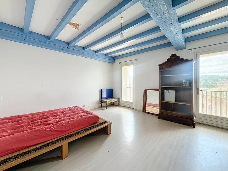 Appartement - 264 m² - 4 pièces