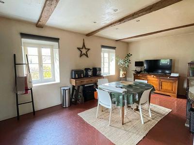 Maison - 164 m² - 5 pièces