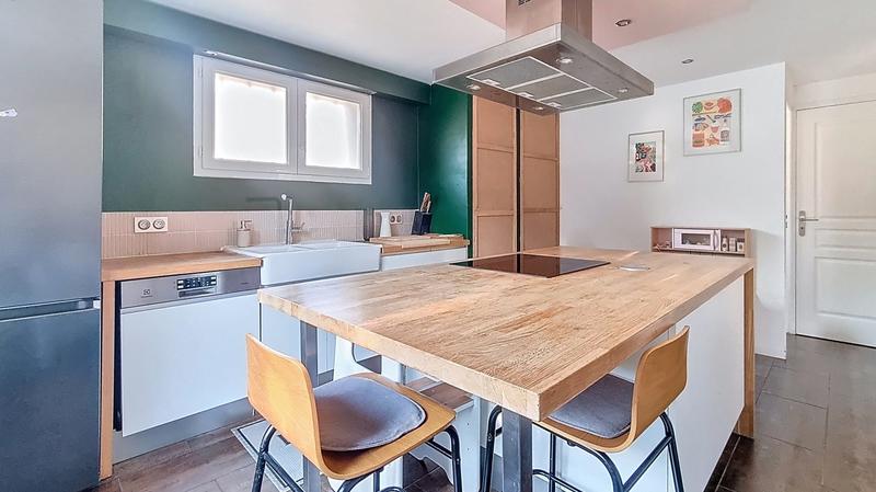 Maison - 150 m² - 6 pièces