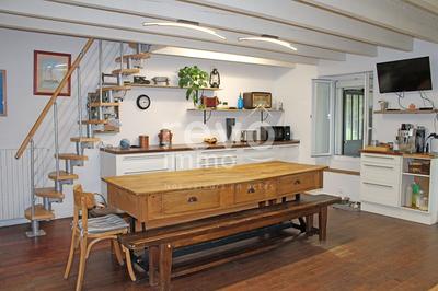 Maison - 141 m² - 5 pièces