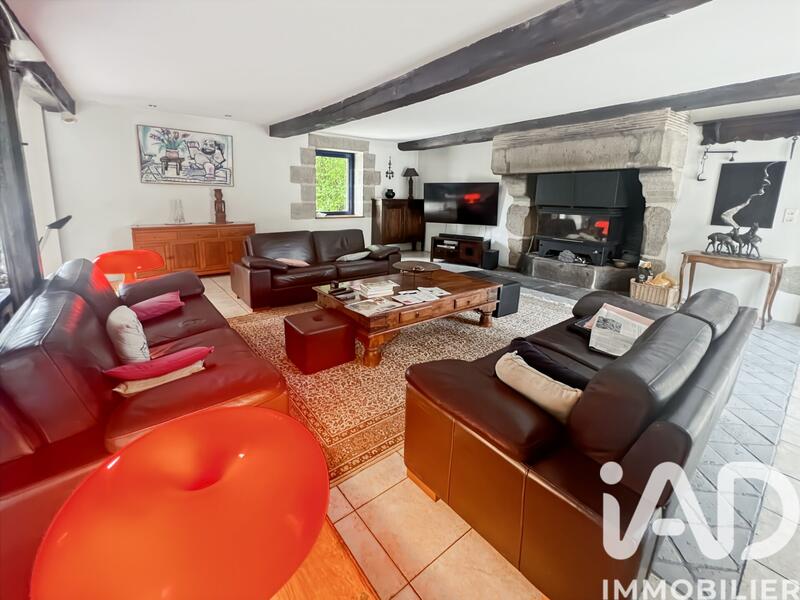 Maison de ville - 356 m² - 7 pièces