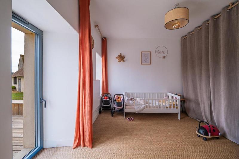 Maison en pierre - 145 m² - 6 pièces