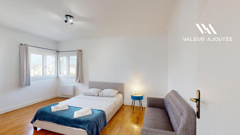 Maison - 107 m² - 6 pièces