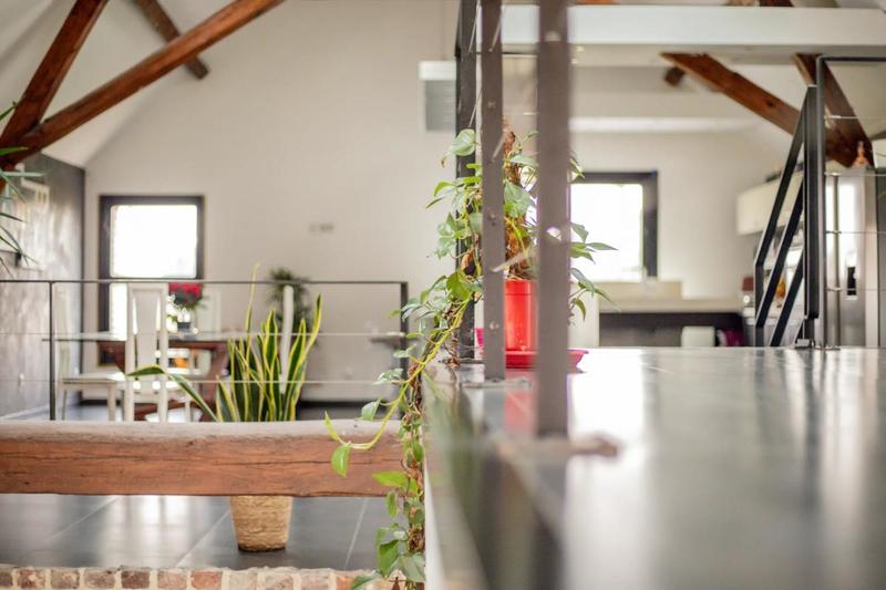 Maison - 395 m² - 9 pièces