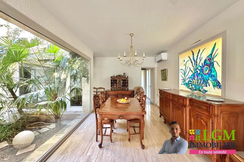 Maison d'architecte - 226 m² - 6 pièces