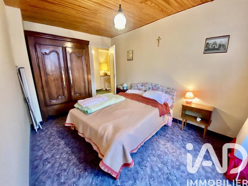 Maison - 147 m² - 8 pièces