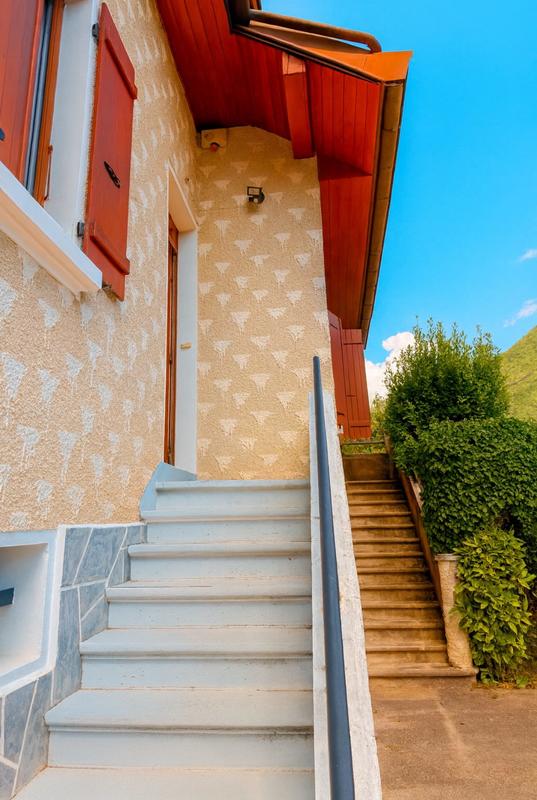 Maison - 127 m² - 5 pièces