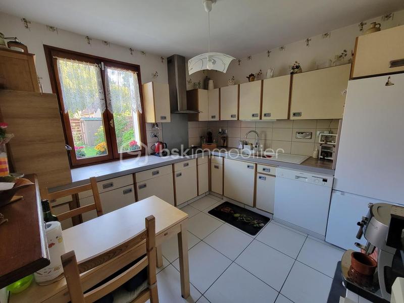 Maison - 92 m² - 5 pièces