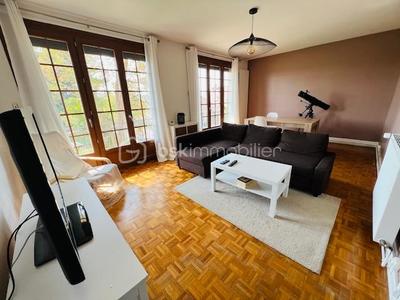 Appartement - 77 m² - 3 pièces