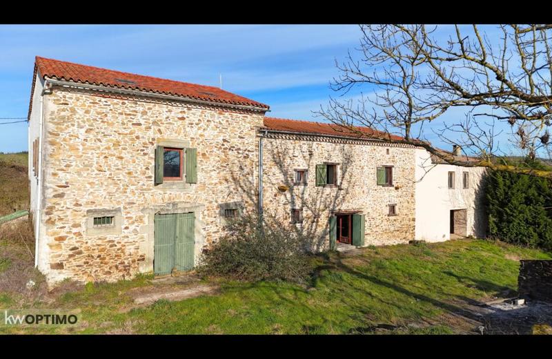 Mas - 320 m² - 6 pièces