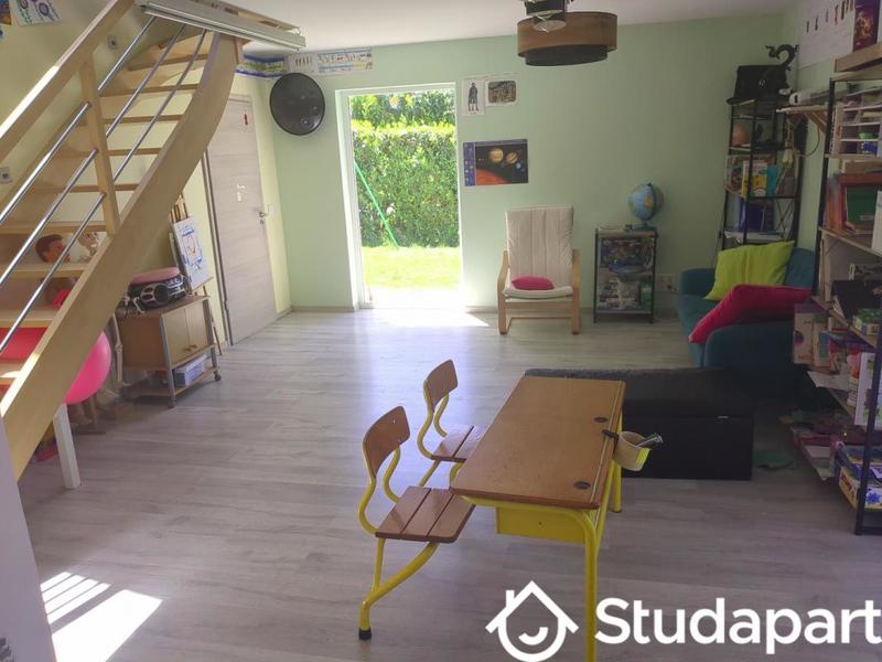 Chambre - 8 m² - 1 pièce