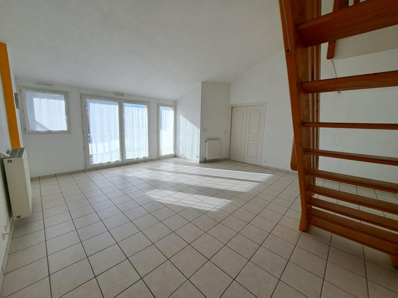 Appartement - 108 m² - 5 pièces